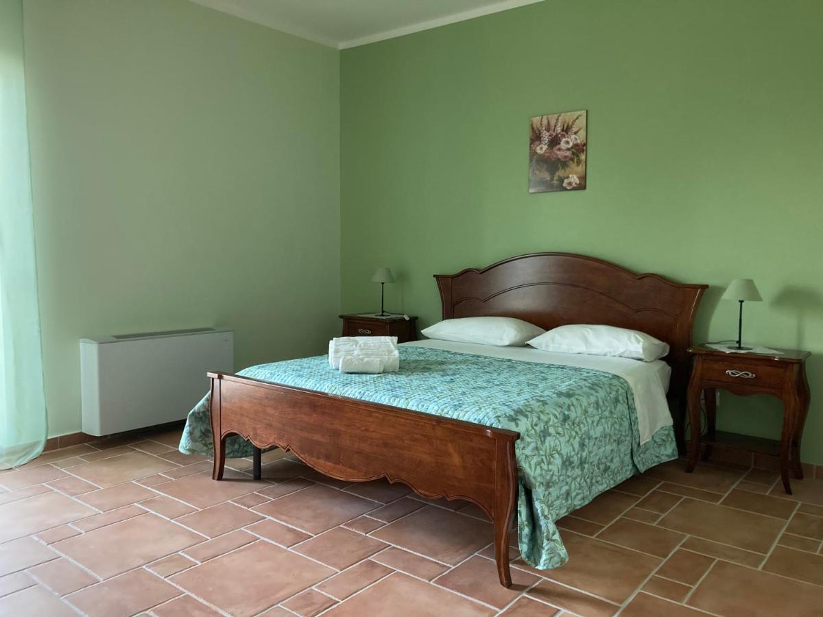 Agriturismo Tenuta Della Madama Venticano Экстерьер фото