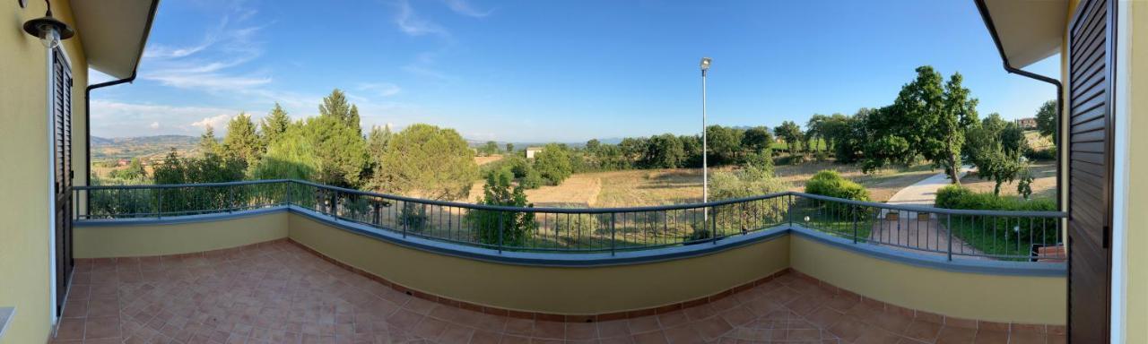 Agriturismo Tenuta Della Madama Venticano Экстерьер фото